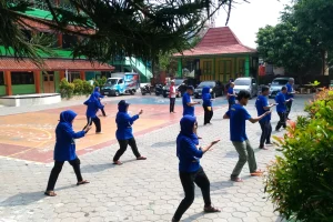 Menghidupkan Filosofi Tembang “Sluku Sluku Batok” dalam Senam Kesadaran Aqliyah Indonesia